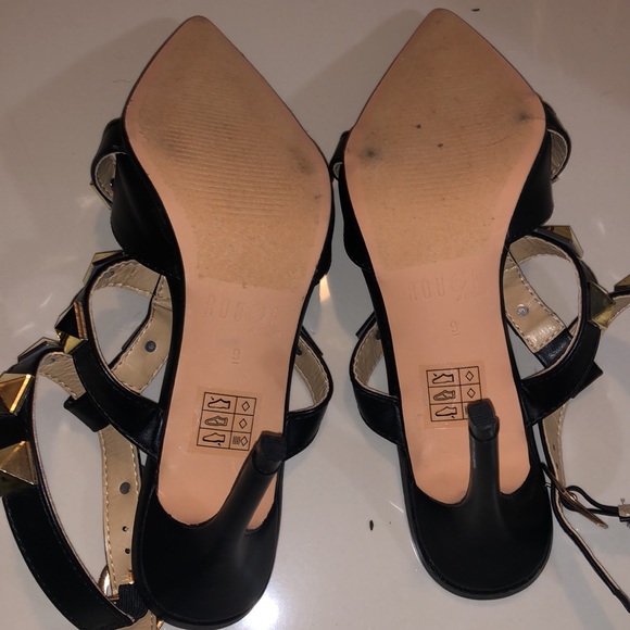 NWOT heels Valentino style with rock studs in gold color  size 9❤️ - Picture 4 of 4